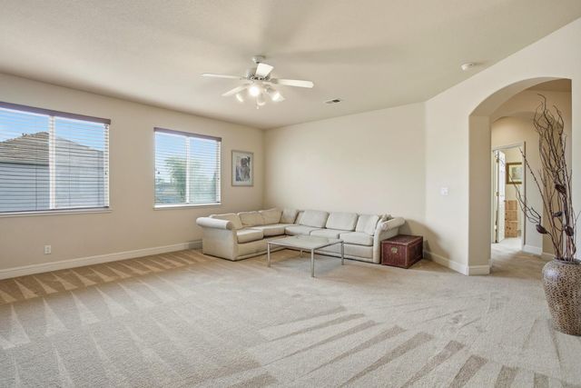 9808 Castelli Way, Elk Grove, CA 95757