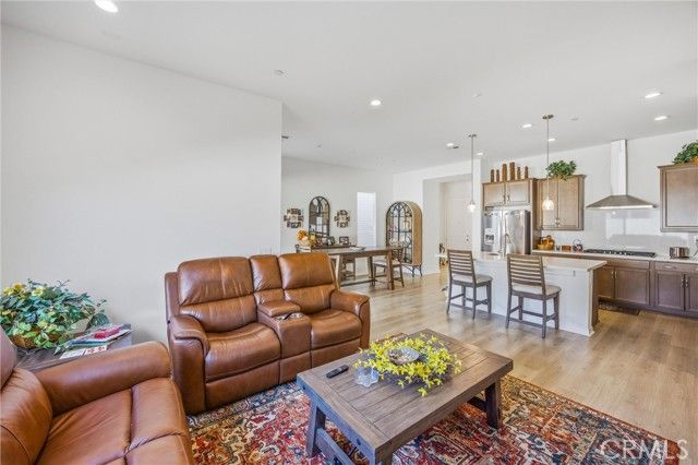 11894 Greenpeak, Corona, CA 92883