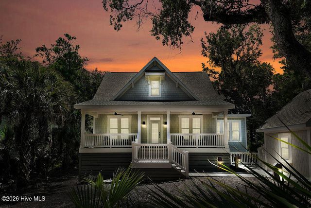 14 Fort Holmes Trail A, Southport, NC 28461