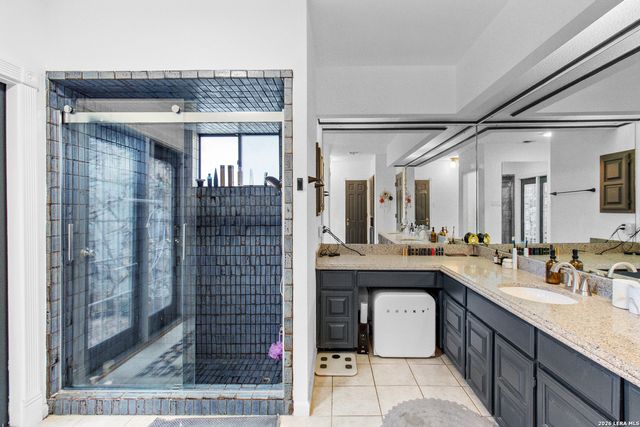 202 Country Wood, San Antonio, TX 78216