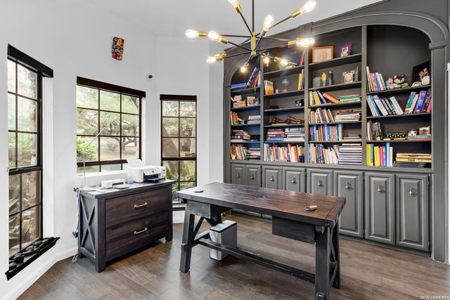 202 Country Wood, San Antonio, TX 78216