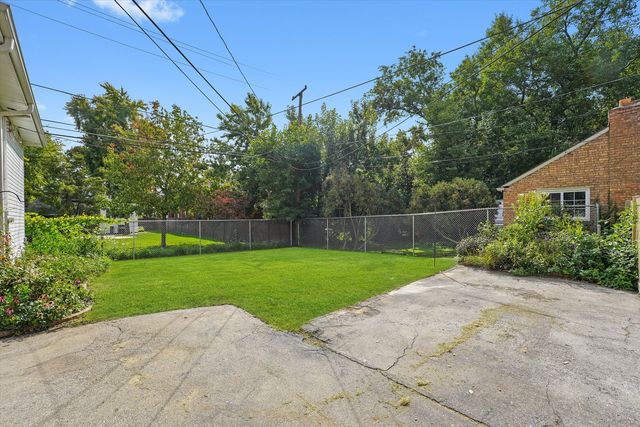 1971 W 97th Street, Chicago, IL 60643