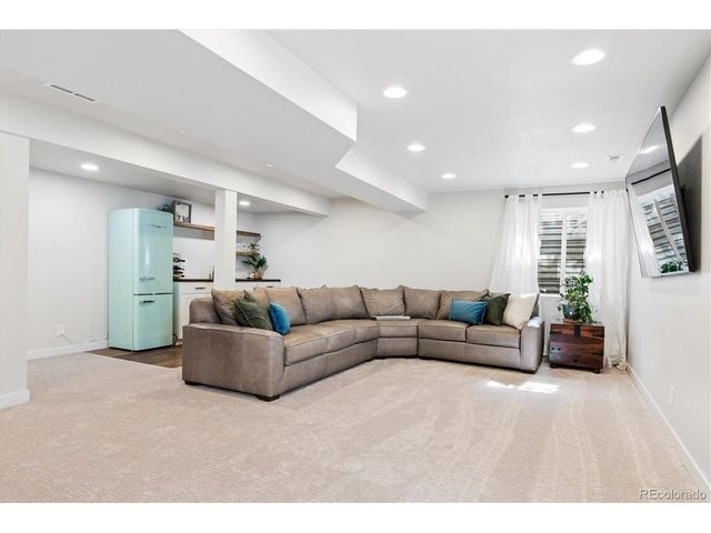 10210 Monmouth Ln, Colorado Springs, CO 80920