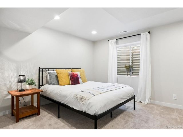 10210 Monmouth Ln, Colorado Springs, CO 80920