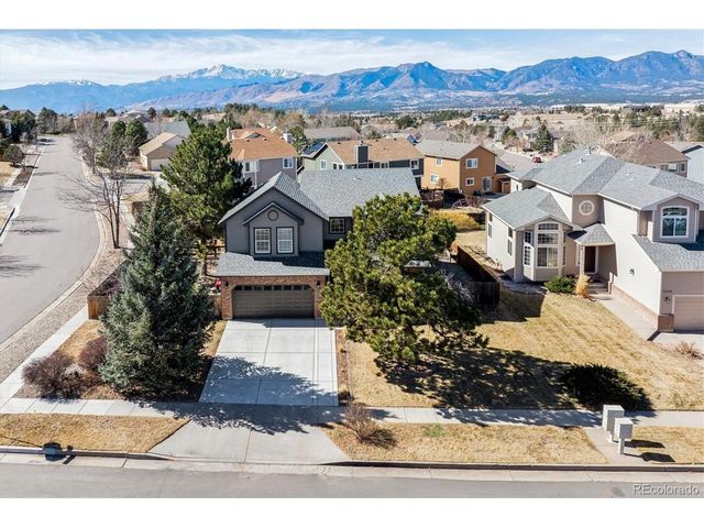 10210 Monmouth Ln, Colorado Springs, CO 80920