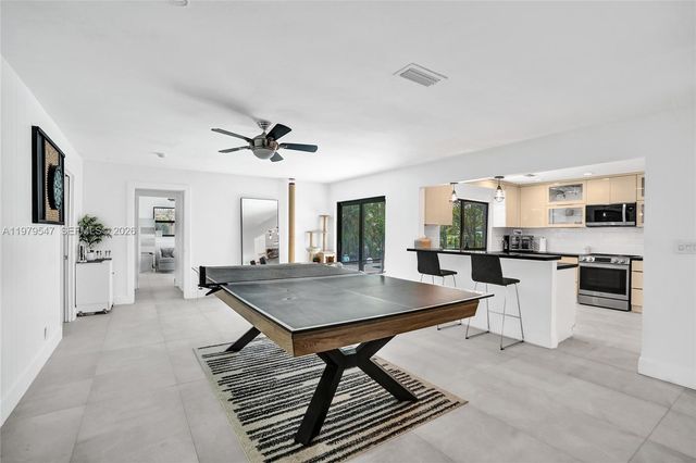 1451 NW 81st Ave, Coral Springs, FL 33071