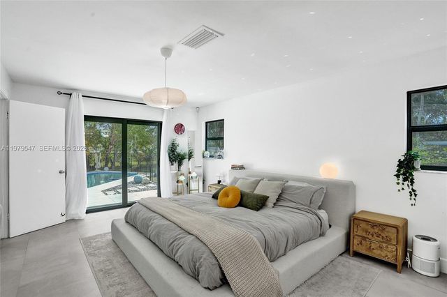 1451 NW 81st Ave, Coral Springs, FL 33071