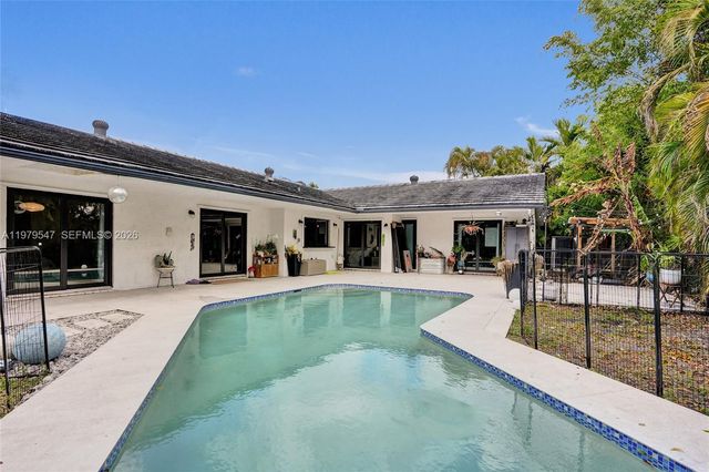 1451 NW 81st Ave, Coral Springs, FL 33071