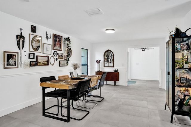 1451 NW 81st Ave, Coral Springs, FL 33071