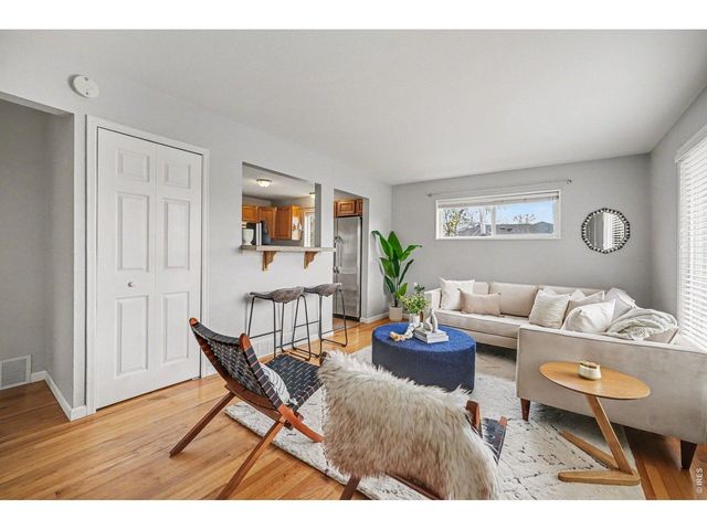 10710 Larry Dr, Northglenn, CO 80233