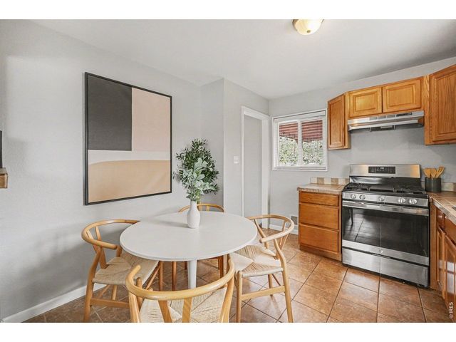 10710 Larry Dr, Northglenn, CO 80233