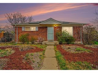 10710 Larry Dr, Northglenn, CO 80233