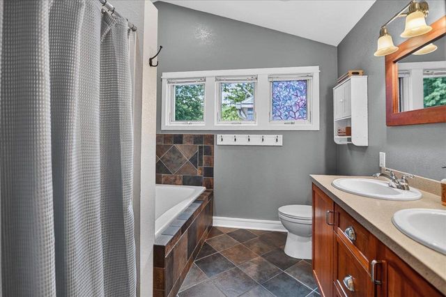 3206 Cross Street, Madison, WI 53711