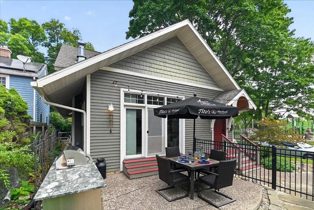 3206 Cross Street, Madison, WI 53711