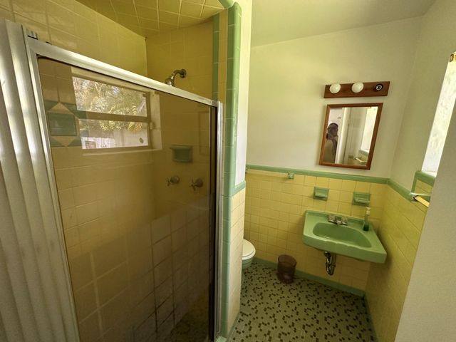 101-111 NE 148th Street 111, Miami, FL 33161