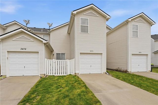 3474 SW Wysteria Terrace, Lee's Summit, MO 64082