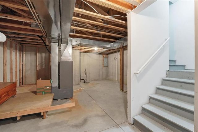 3474 SW Wysteria Terrace, Lee's Summit, MO 64082