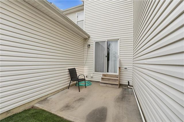 3474 SW Wysteria Terrace, Lee's Summit, MO 64082