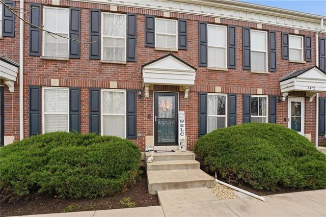 3474 SW Wysteria Terrace, Lee's Summit, MO 64082