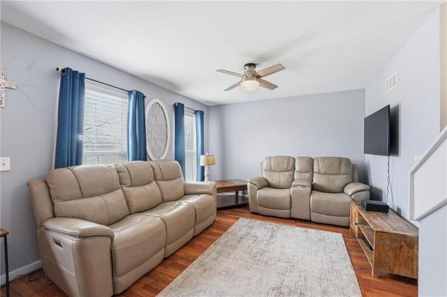 3474 SW Wysteria Terrace, Lee's Summit, MO 64082