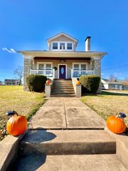 833 Jefferson AVE, Clifton Forge, VA 24422