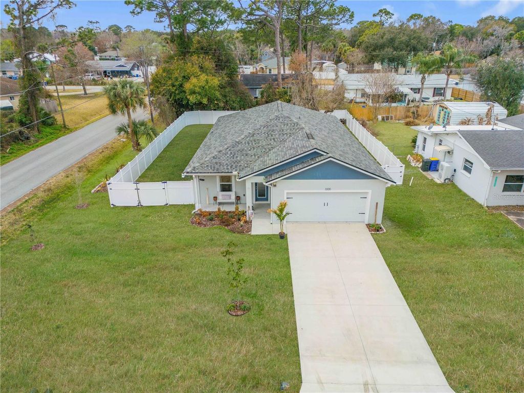 Image 1 of property listing at 3330 WILLOW OAK DRIVE, Edgewater, FL 32141