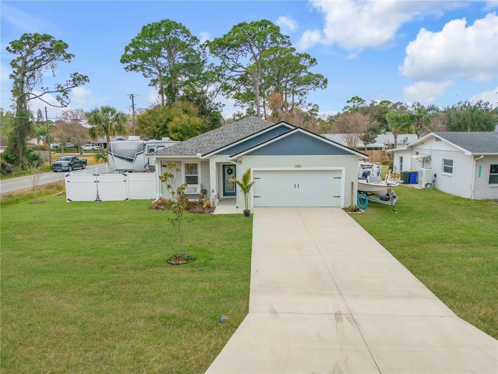 Image 3 of property listing at 3330 WILLOW OAK DRIVE, Edgewater, FL 32141
