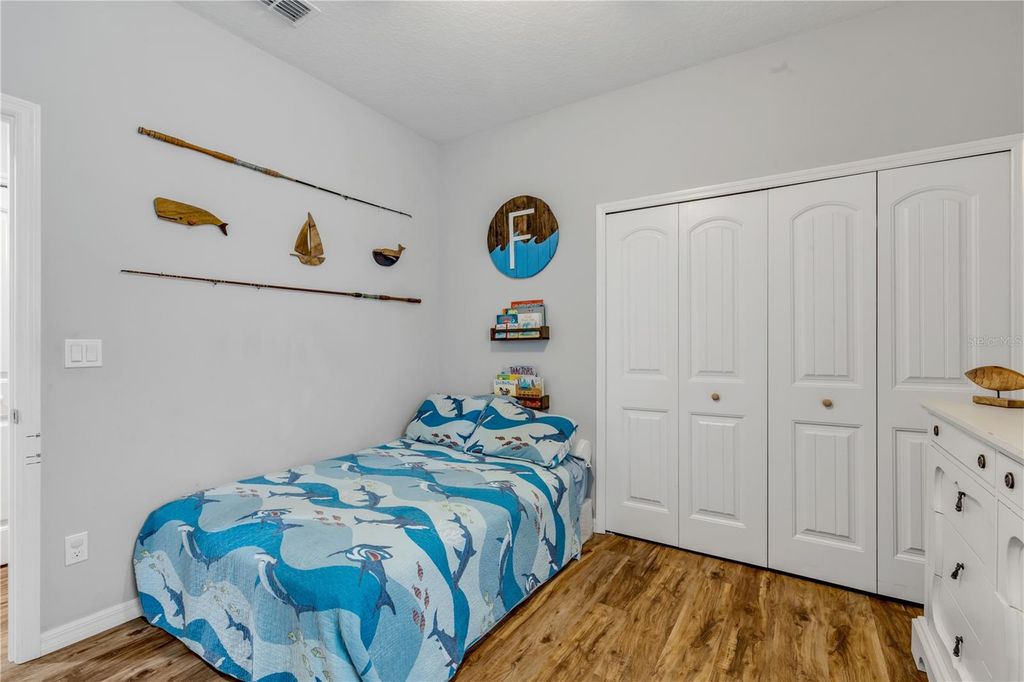 Image 43 of property listing at 3330 WILLOW OAK DRIVE, Edgewater, FL 32141