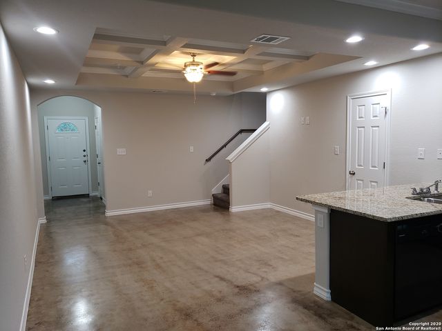 16914 Showdown Path Unit 2, Selma, TX 78154