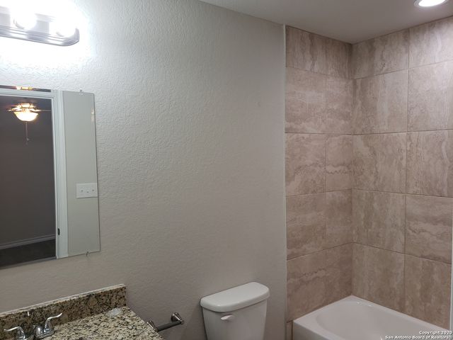 16914 Showdown Path Unit 2, Selma, TX 78154