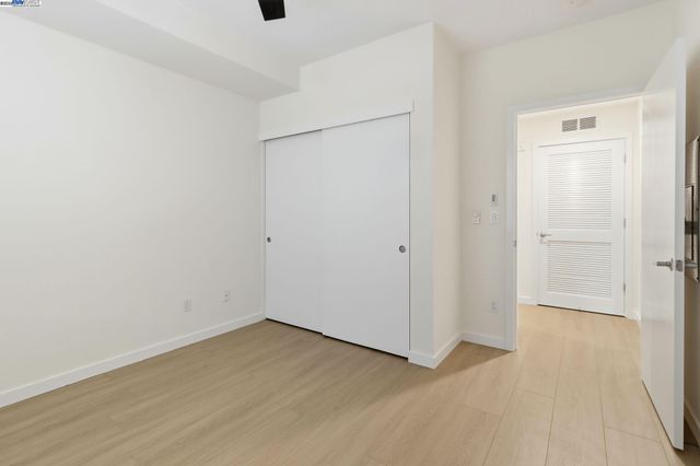 3090 Glascock Street 102, Oakland, CA 94601