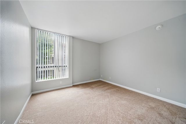 7826 Topanga Canyon Boulevard 218, Canoga Park, CA 91304