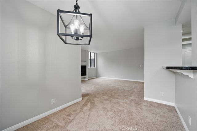 7826 Topanga Canyon Boulevard 218, Canoga Park, CA 91304