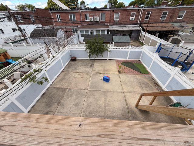 934 Balcom Avenue, Bronx, NY 10465