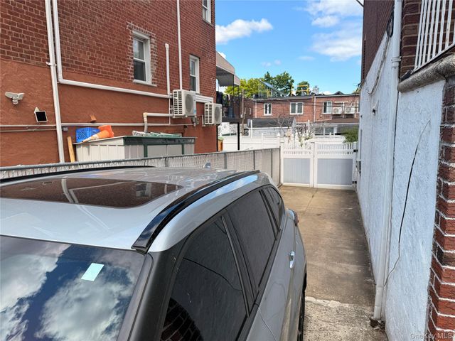 934 Balcom Avenue, Bronx, NY 10465