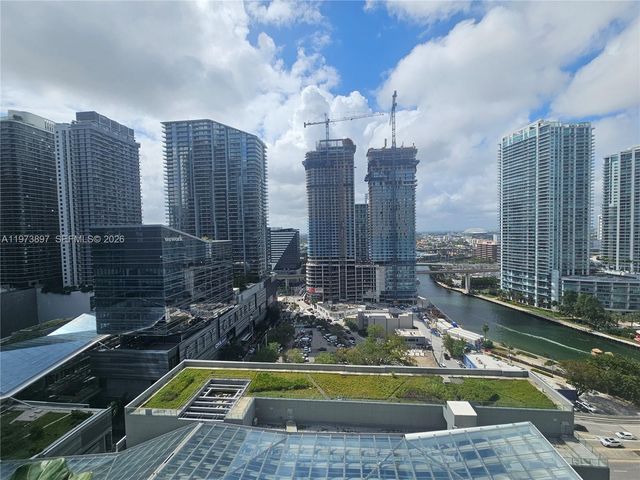 68 SE 6th St 1806, Miami, FL 33131