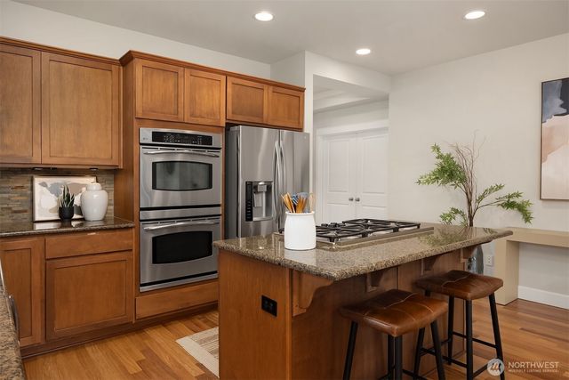 2073 NE Noble Street, Issaquah, WA 98029