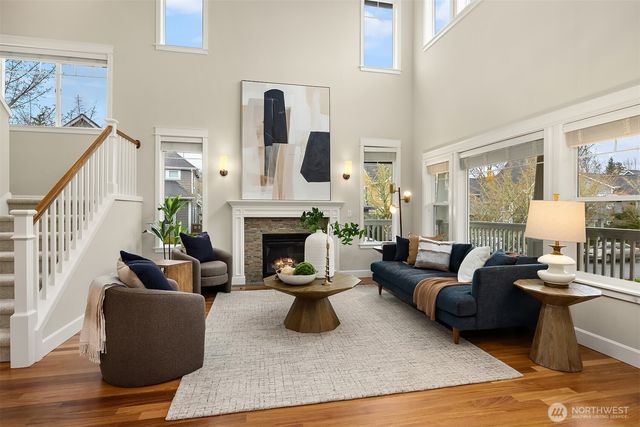 2073 NE Noble Street, Issaquah, WA 98029