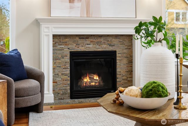 2073 NE Noble Street, Issaquah, WA 98029