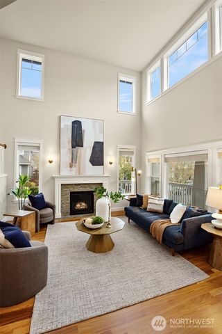 2073 NE Noble Street, Issaquah, WA 98029