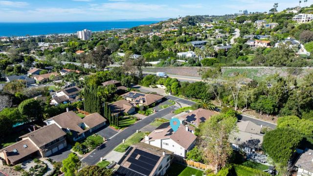 2518 Caminito La Paz, La Jolla, CA 92037