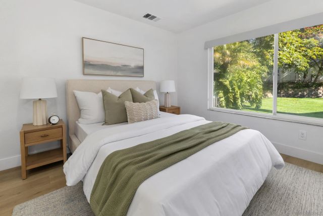 2518 Caminito La Paz, La Jolla, CA 92037