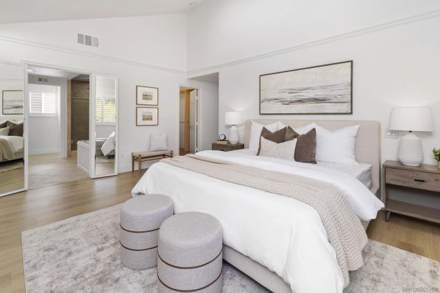 2518 Caminito La Paz, La Jolla, CA 92037