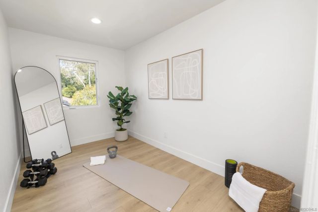 2518 Caminito La Paz, La Jolla, CA 92037