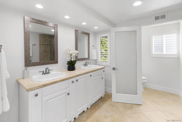 2518 Caminito La Paz, La Jolla, CA 92037