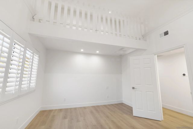 2518 Caminito La Paz, La Jolla, CA 92037