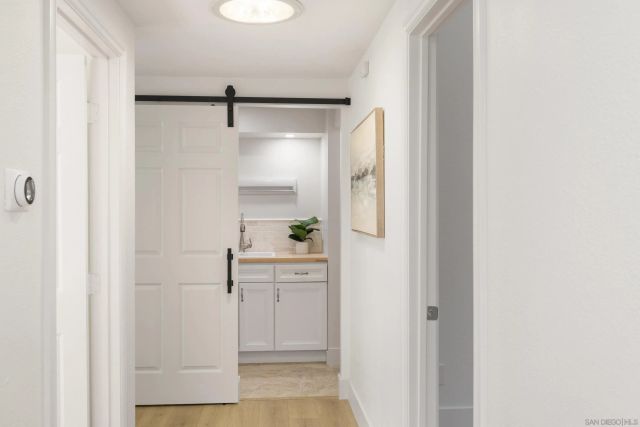 2518 Caminito La Paz, La Jolla, CA 92037