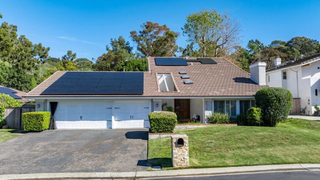 2518 Caminito La Paz, La Jolla, CA 92037