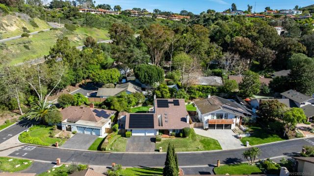 2518 Caminito La Paz, La Jolla, CA 92037