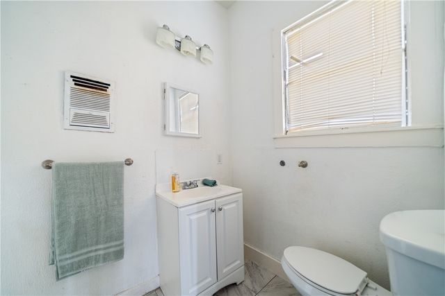 2245 Comanche St A, Corpus Christi, TX 78408